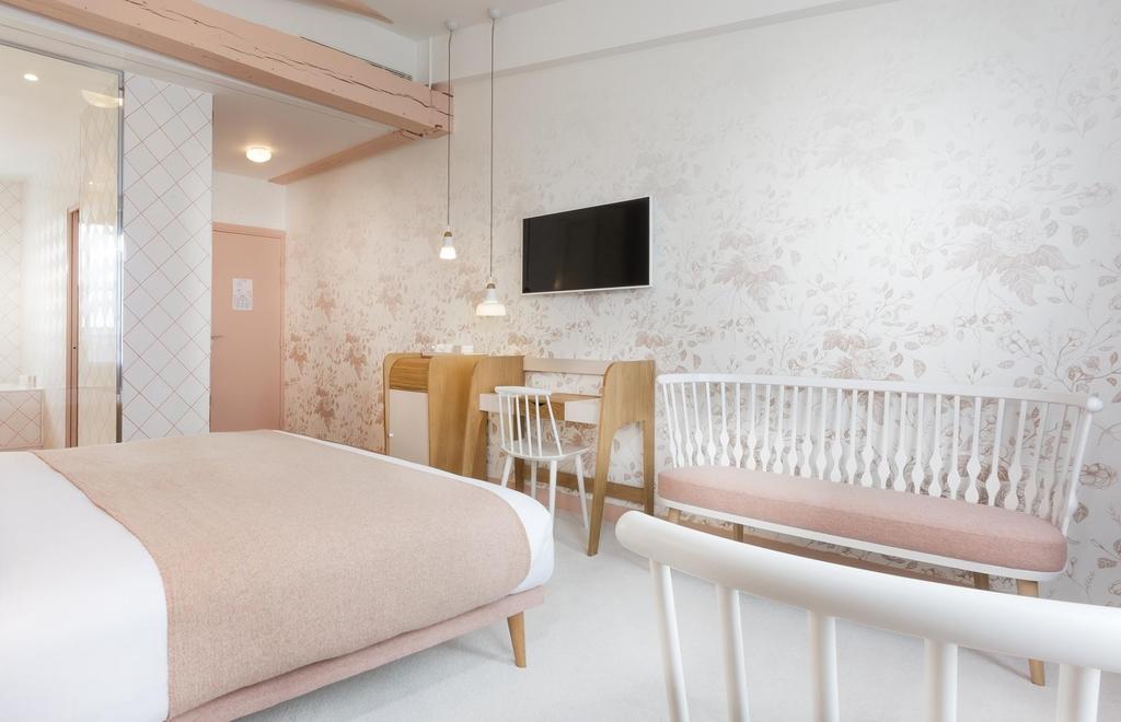 Hotel Le Lapin Blanc Paris Exteriör bild