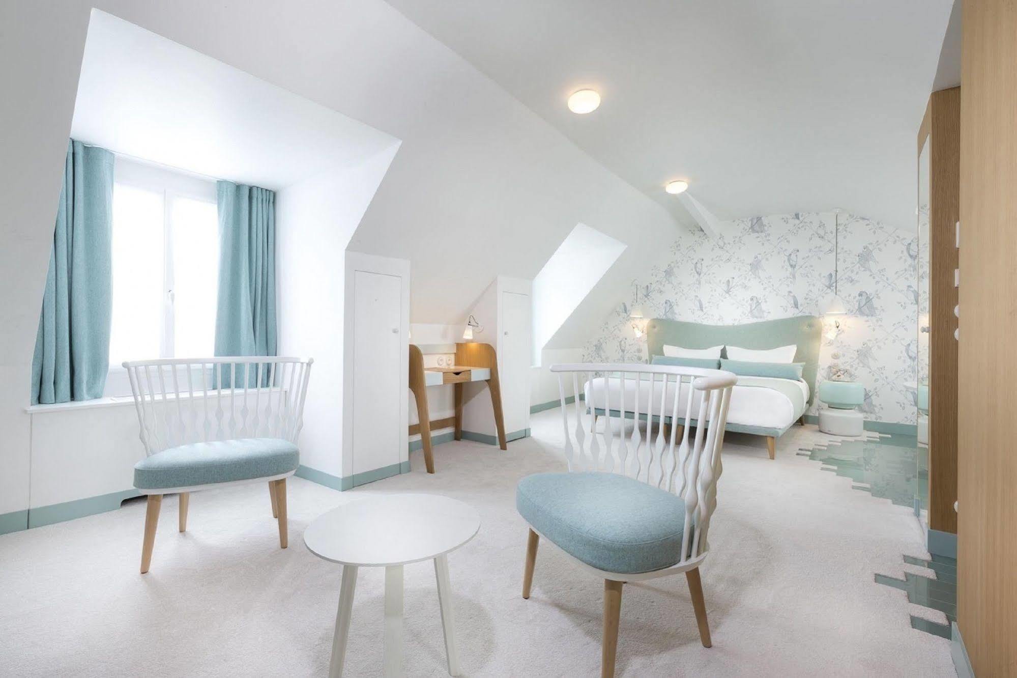 Hotel Le Lapin Blanc Paris Exteriör bild