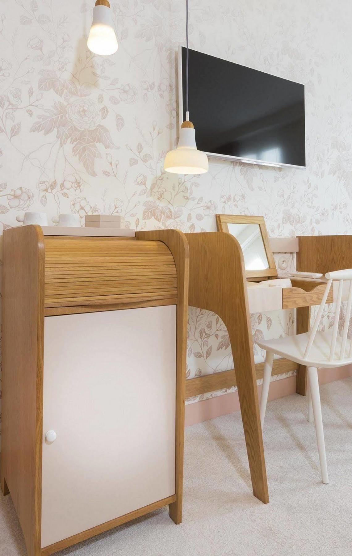 Hotel Le Lapin Blanc Paris Exteriör bild